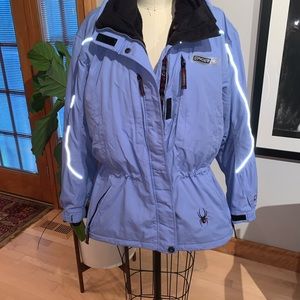 While she usually skied Gstaad, she never hit any slope without her cat crap.